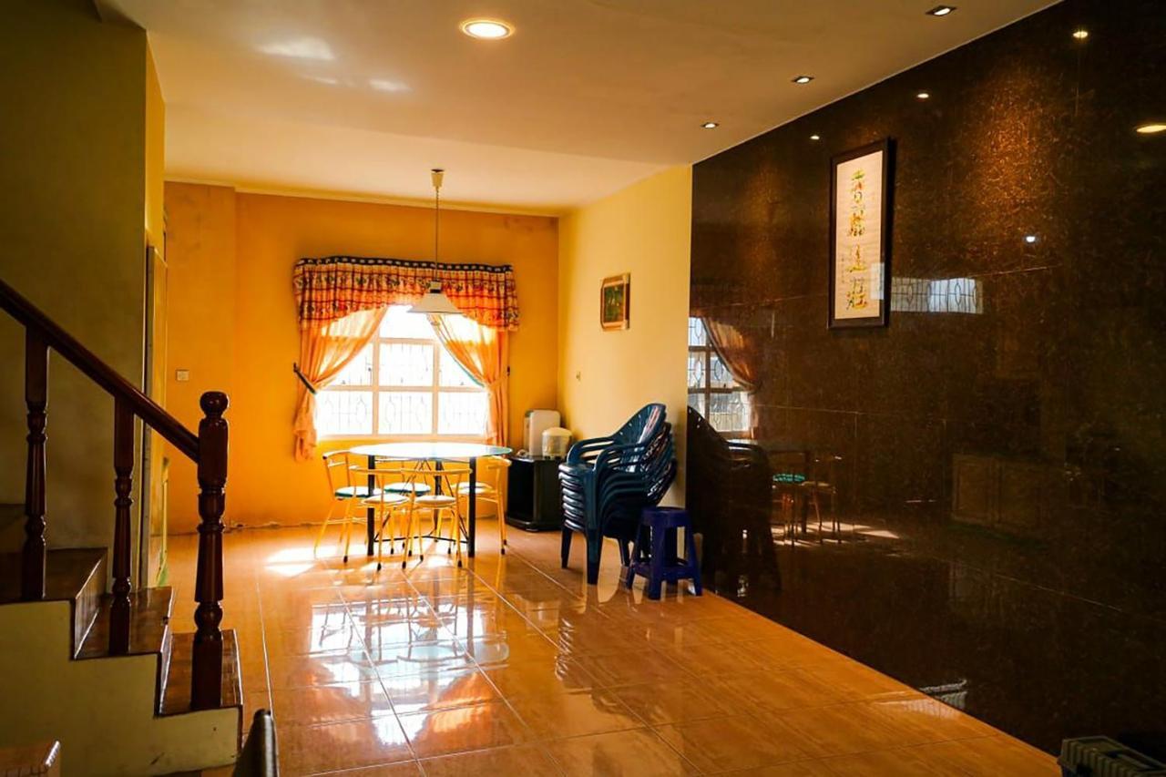 Villa Bukit Indah Brastagi / Berastagi Zewnętrze zdjęcie